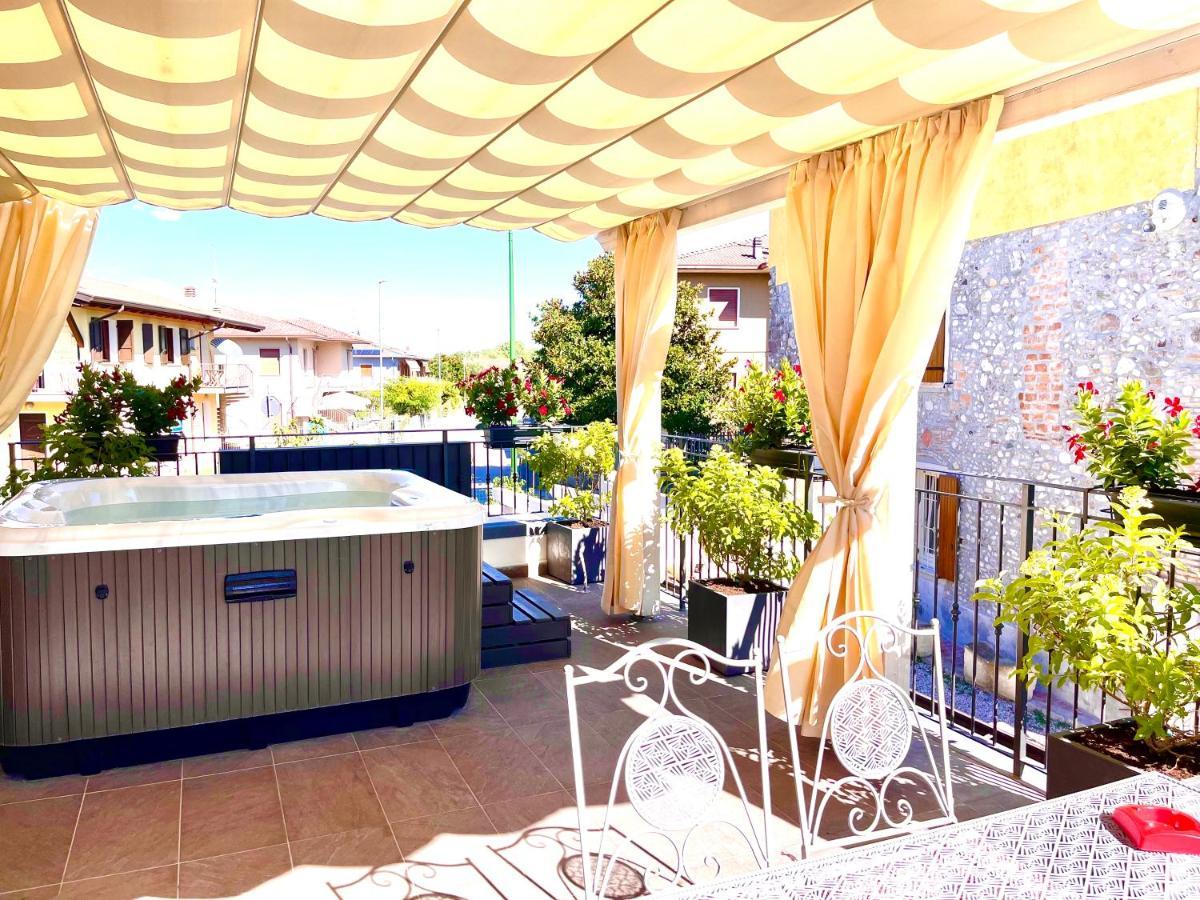 Dimora Di Charme Peschiera Del Garda Lejlighed Eksteriør billede