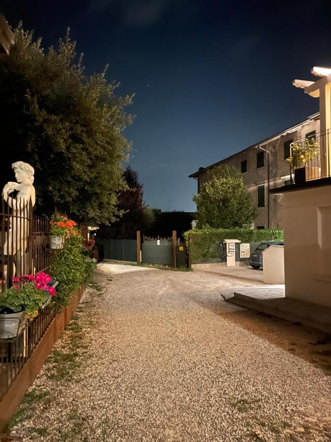 Dimora Di Charme Peschiera Del Garda Lejlighed Eksteriør billede