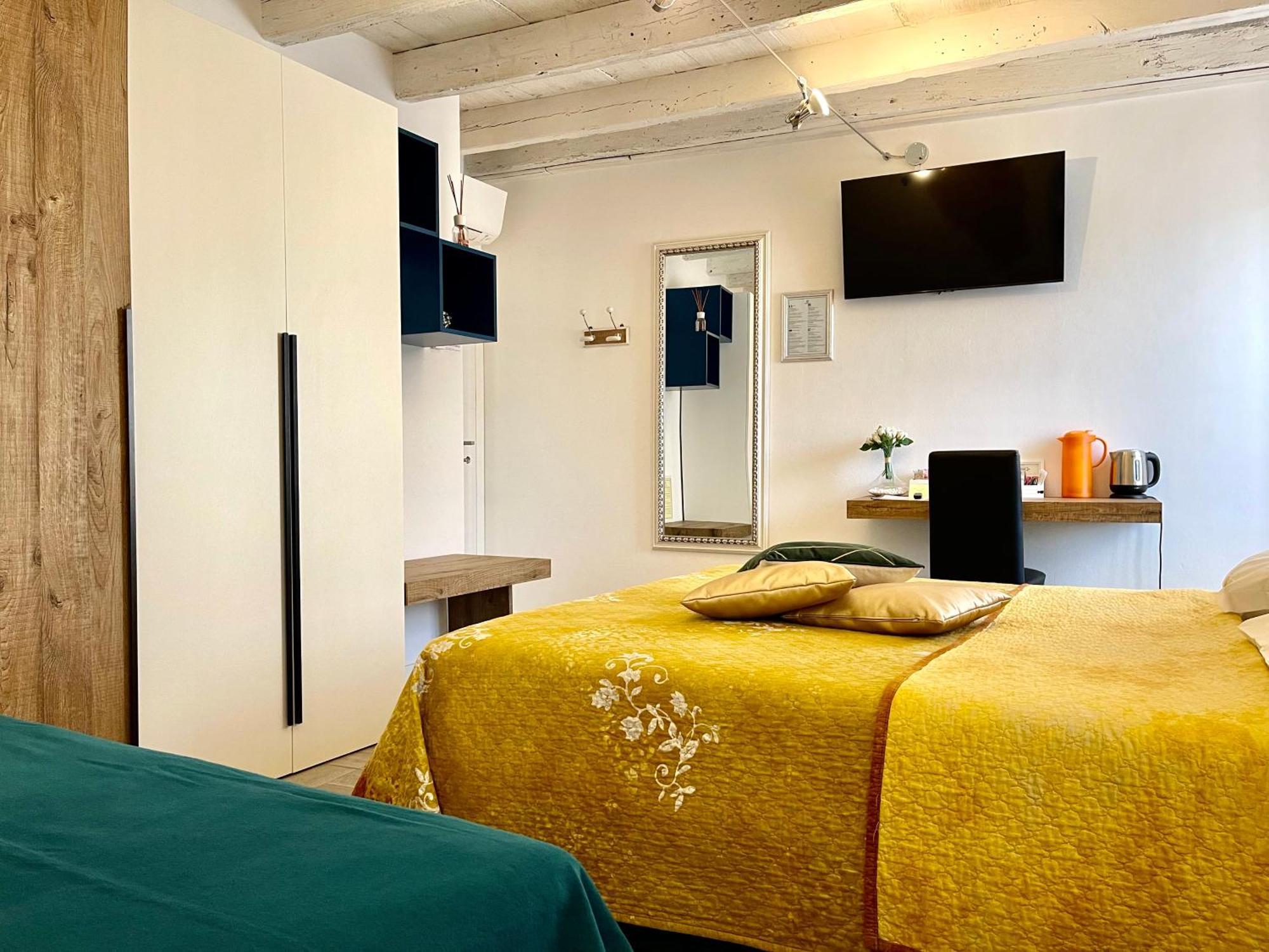 Dimora Di Charme Peschiera Del Garda Lejlighed Eksteriør billede